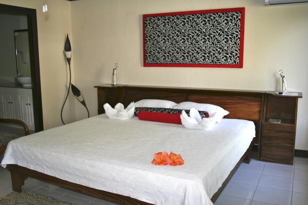 Tuanis Aparthotel Jaco Ngoại thất bức ảnh