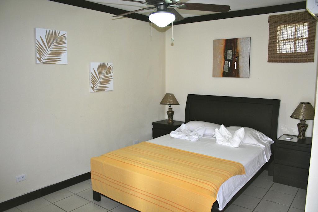 Tuanis Aparthotel Jaco Phòng bức ảnh