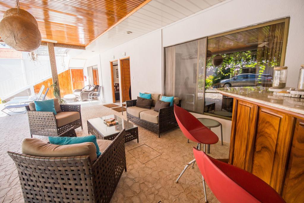 Tuanis Aparthotel Jaco Ngoại thất bức ảnh