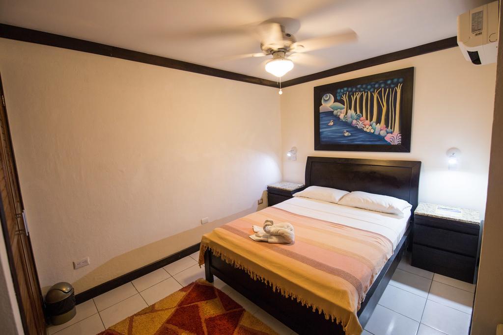 Tuanis Aparthotel Jaco Ngoại thất bức ảnh