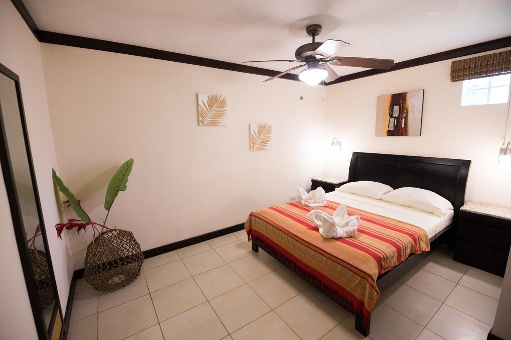 Tuanis Aparthotel Jaco Ngoại thất bức ảnh