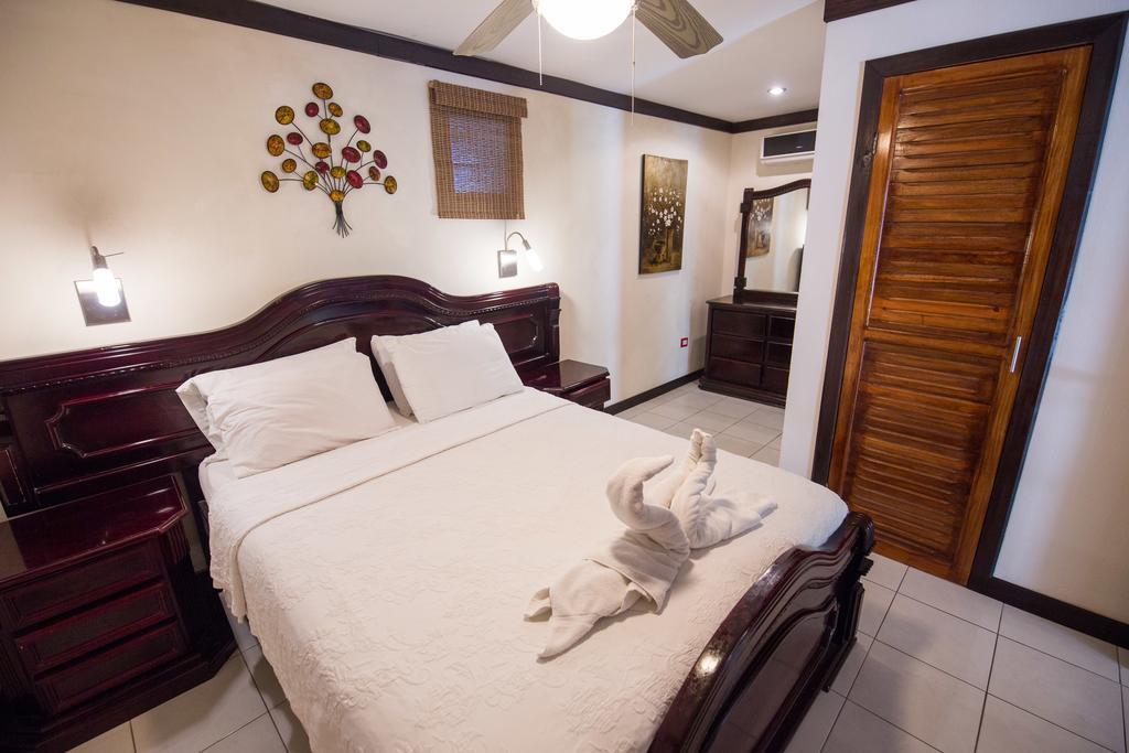 Tuanis Aparthotel Jaco Ngoại thất bức ảnh